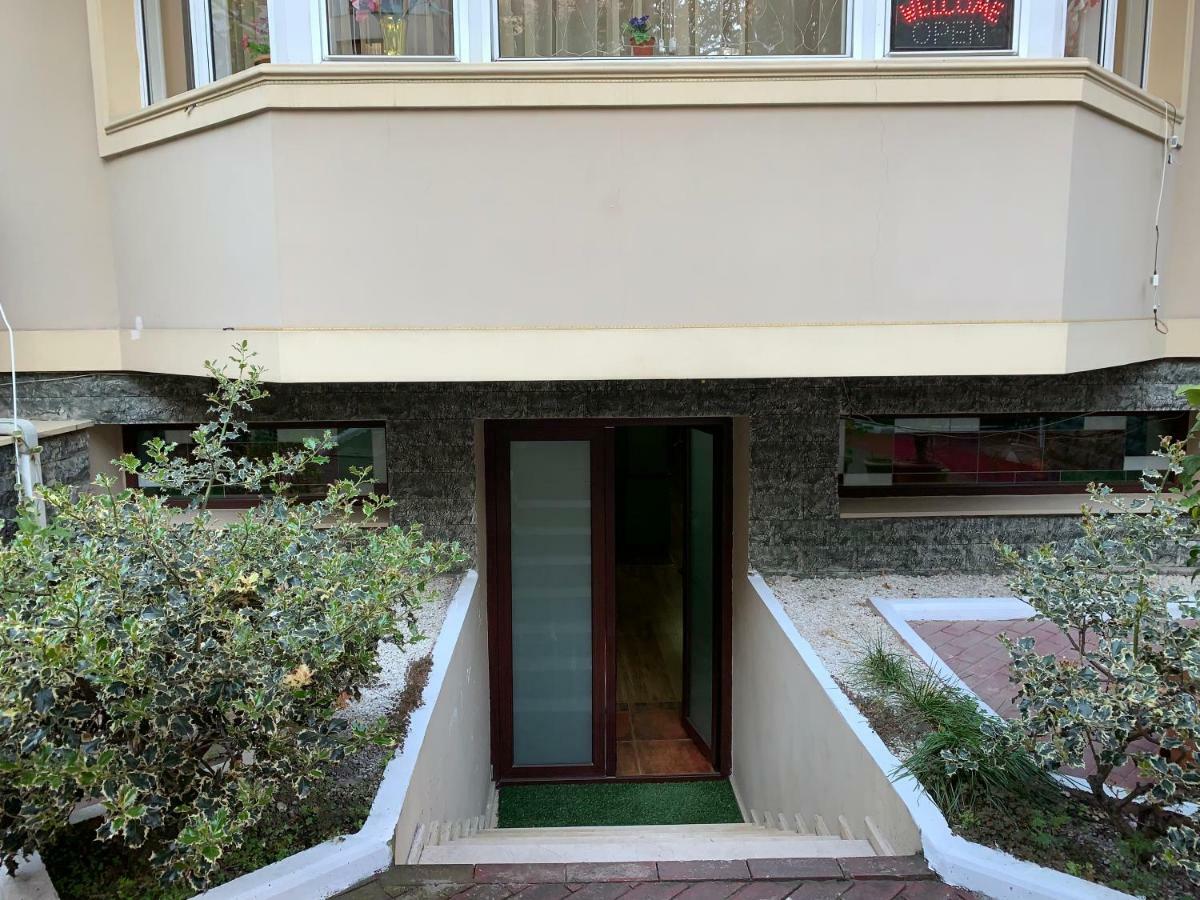 Light House Hotel Batumi Exterior foto